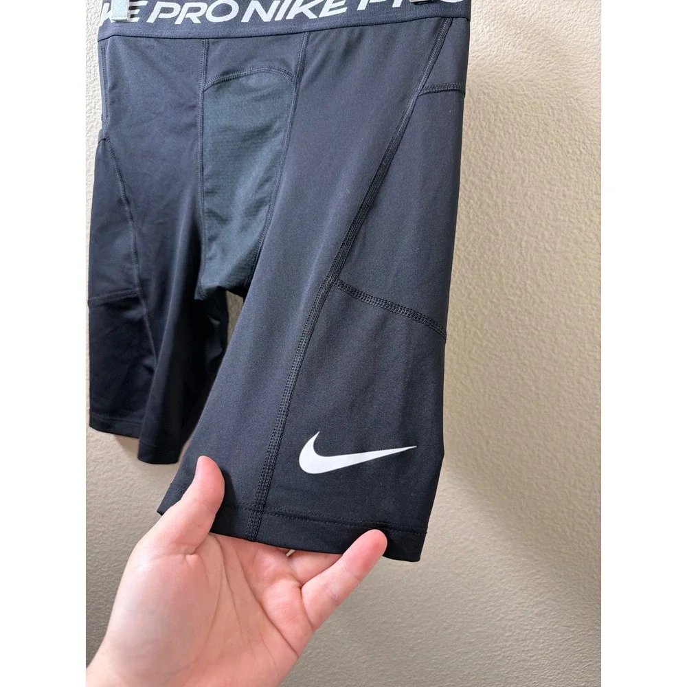 Boys Nike Pro Compression Shorts Size XL